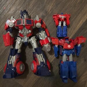 Transformers Optimus Prime - set of 3 - Missing pieces